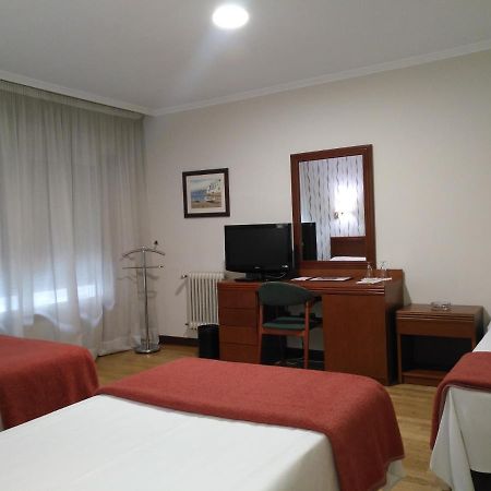 Hotel Villa De Marin Bagian luar foto
