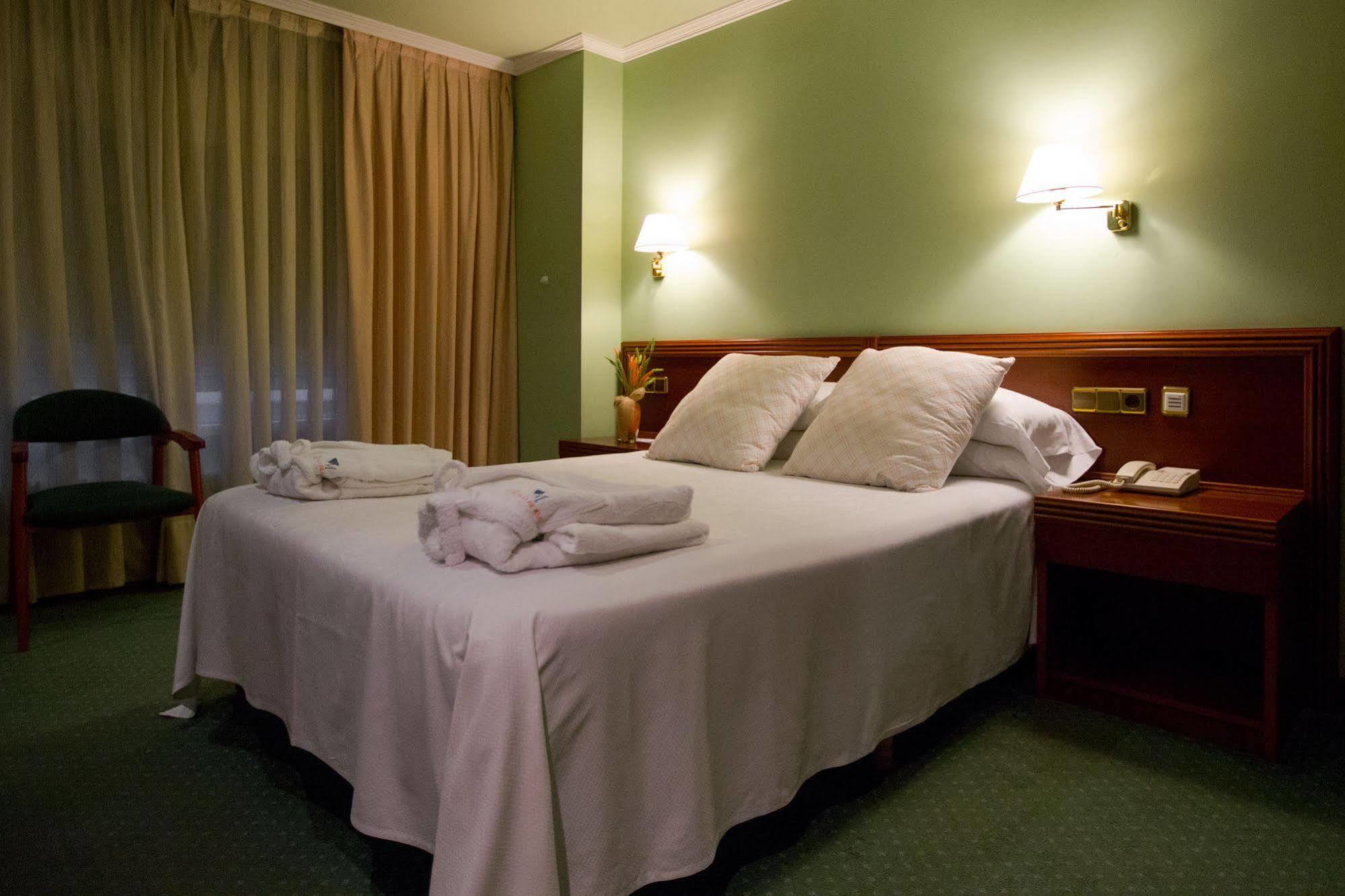 Hotel Villa De Marin Bagian luar foto