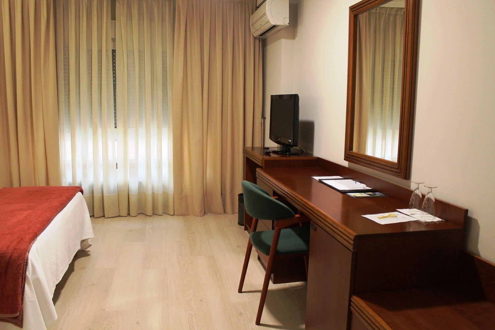 Hotel Villa De Marin Bagian luar foto
